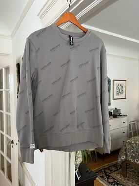 Kirkland Signature Men's Crewneck Sweatshirt - Light Gray Allover Logo